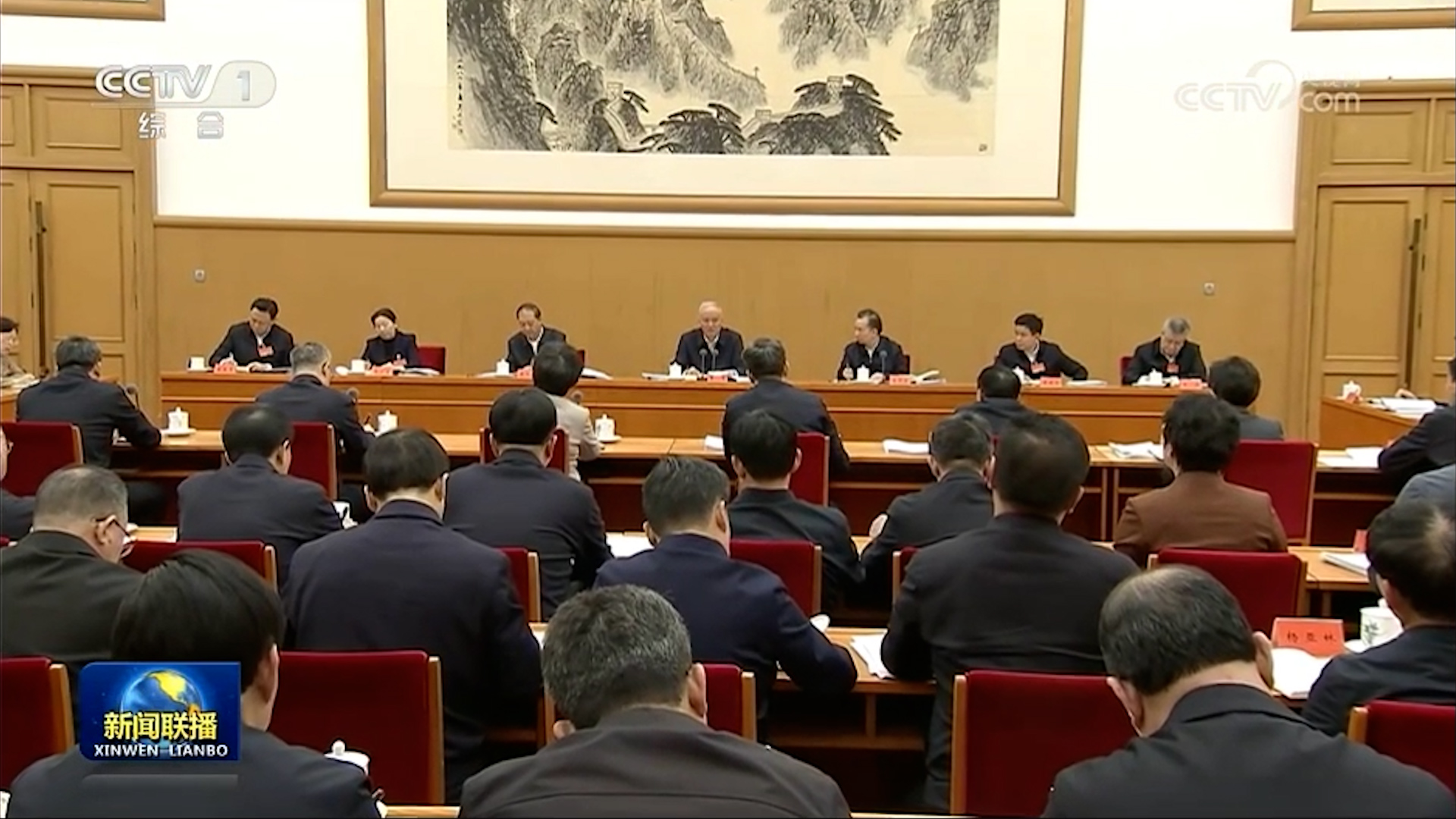 新兴领域党建工作座谈会在京召开 蔡奇出席并讲话