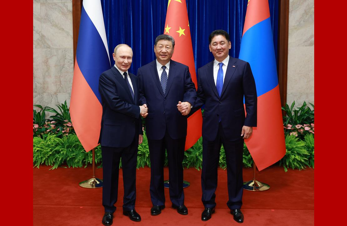 习近平主持中俄蒙元首第七次会晤