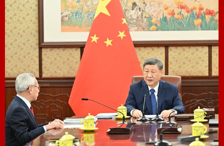 习近平听取岑浩辉述职报告