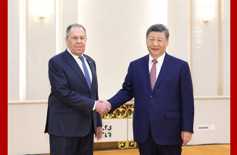 习近平会见俄罗斯外长拉夫罗夫