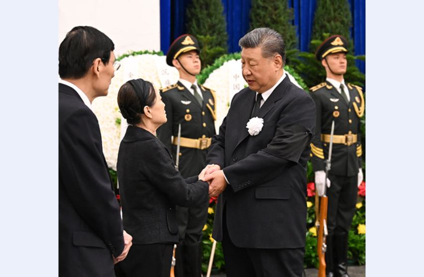 朱镕基同志遗体在京火化 习近平等到八宝山革命公墓送别