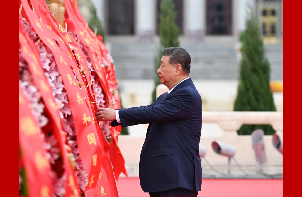 烈士纪念日向人民英雄敬献花篮仪式在京隆重举行 习近平等党和国家领导人出席