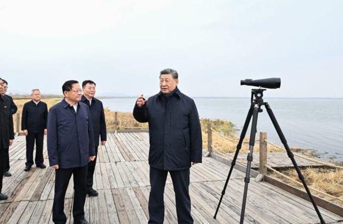 习近平在内蒙古乌兰察布考察